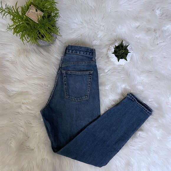 GAP 1969 Mom Jean in Dark Indigo Sz 25R - Picture 5 of 15